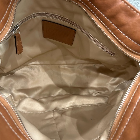 Authentic Signature Coach Satchel/ Shoulder/ & Crossbody Handbag - Picture 8 of 9